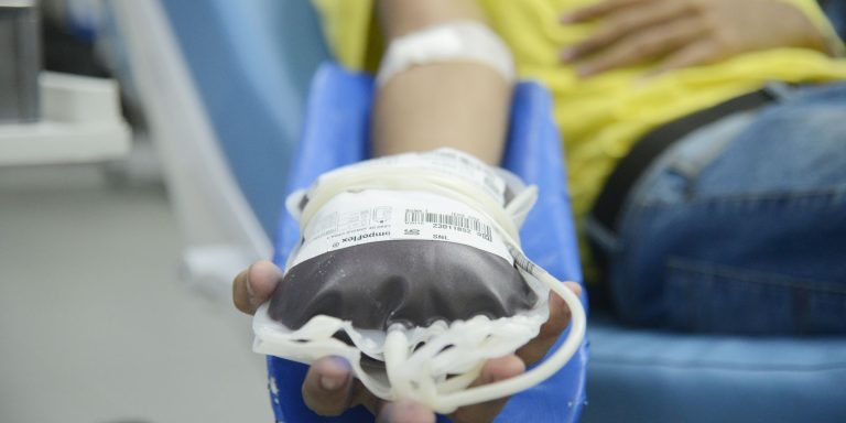 Doação de sangue: espera para quem fez tatuagem e piercing será menor Rio inaugura hemocentro para atender população do interior do estado