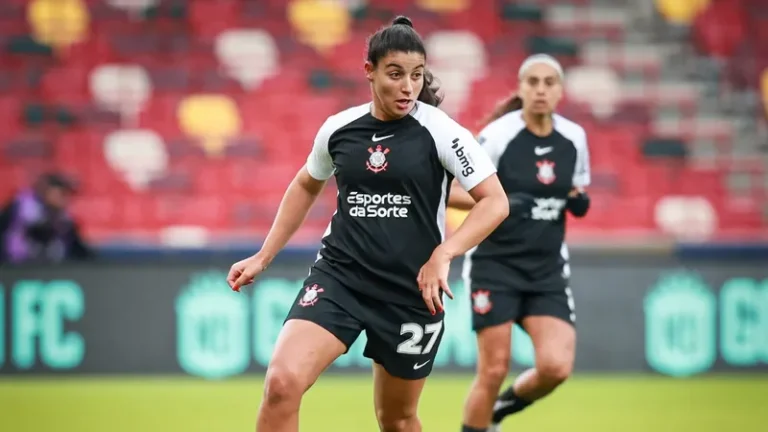 Da sorte? Corinthians briga por Mundial Feminino com uniforme emblemático