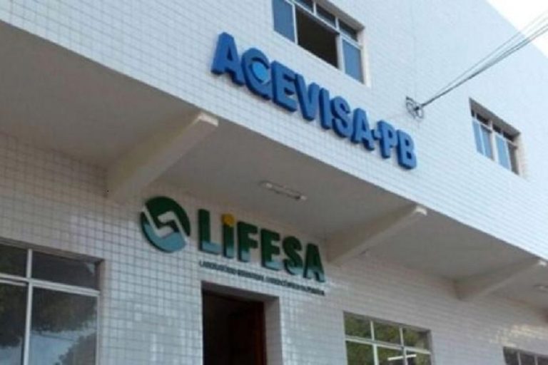 Agevisa orienta população sobre os cuidados com a alimentação e a saúde no período carnavalesco