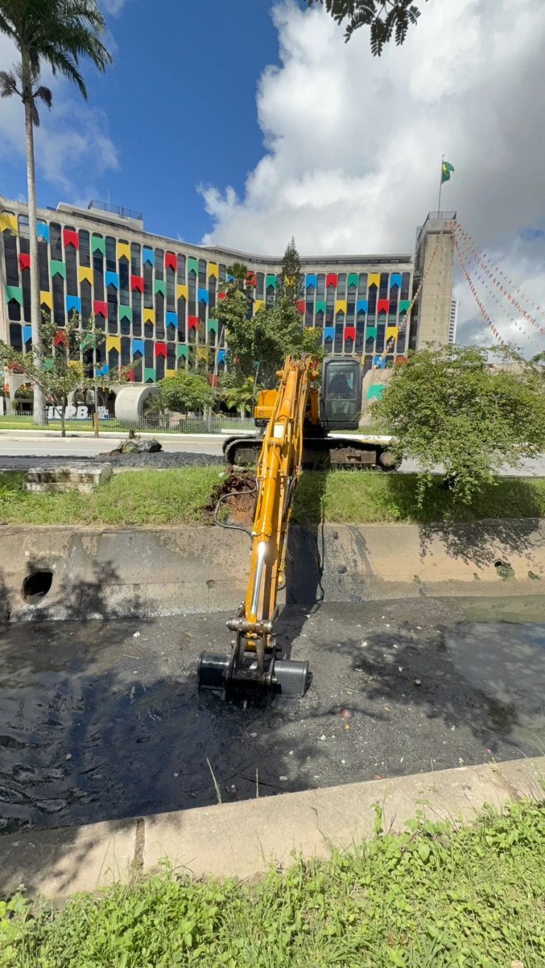 INFORME RELEVANTE: INTERDIÇÃO NA AVENIDA CANAL