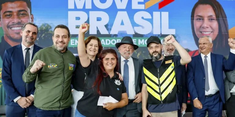 Governo amplia crédito para motociclistas de aplicativos