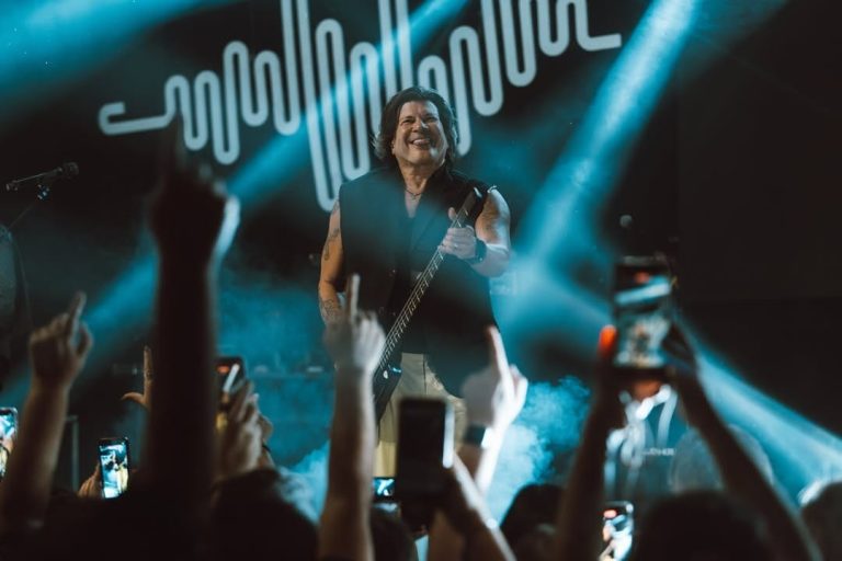 Paulo Ricardo vê anos 80 ainda atuais no rock brasileiro