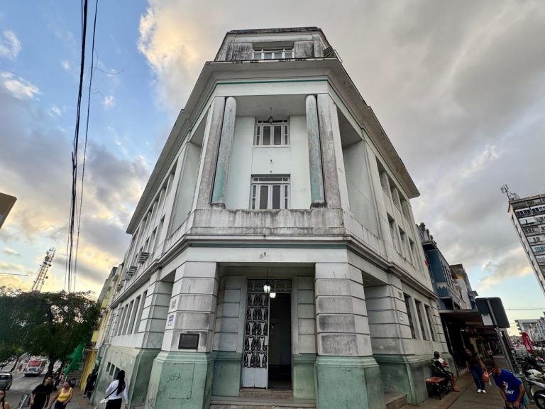 Prefeitura de Campina Grande promove ação cultural na Biblioteca Municipal em celebração ao Dia do Escritor