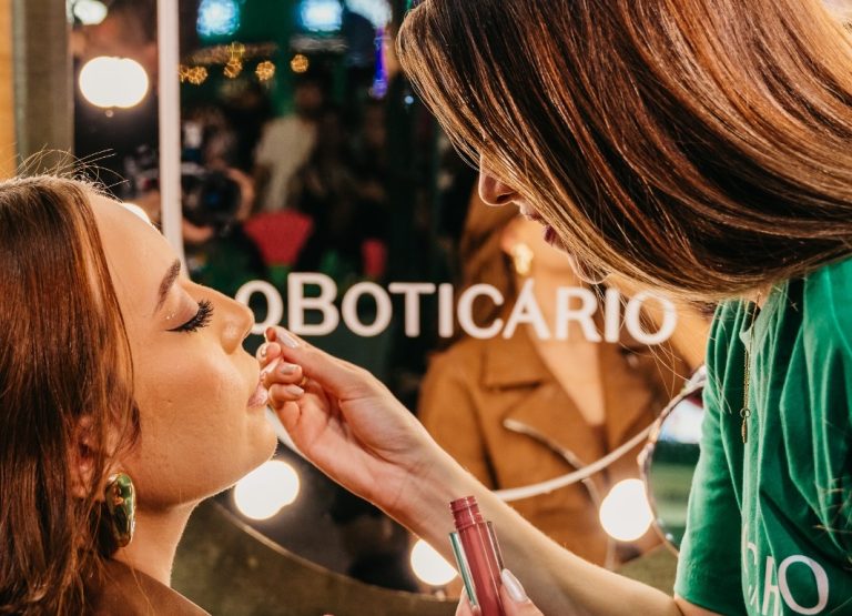 Make de São João: sete passos para a maquiagem perfeita