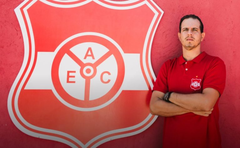 Auto Esporte anuncia Bruno Monteiro como técnico