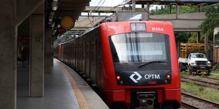 Linhas de trem que retornaram para CPTM funcionam normalmente em SP