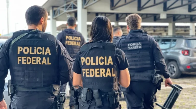 operação da Polícia Federal - operação da Polícia Federal - Agentes atuam em operação da Polícia Federal referente ao.