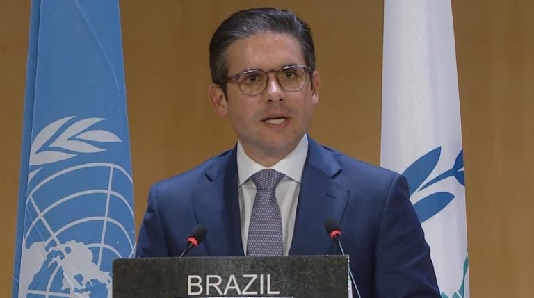 Hugo Motta confirma apoio do Republicanos a Lula na Paraíba