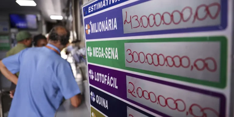 prêmio da Mega-Sena - Bilhete de aposta do prêmio da Mega-Sena em destaque